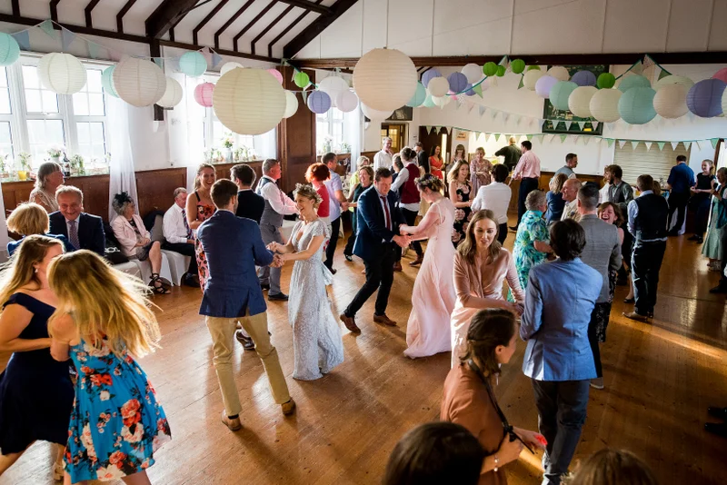 Piping-Hot-Music-Ceilidh-Bands-Devon-Gallery4